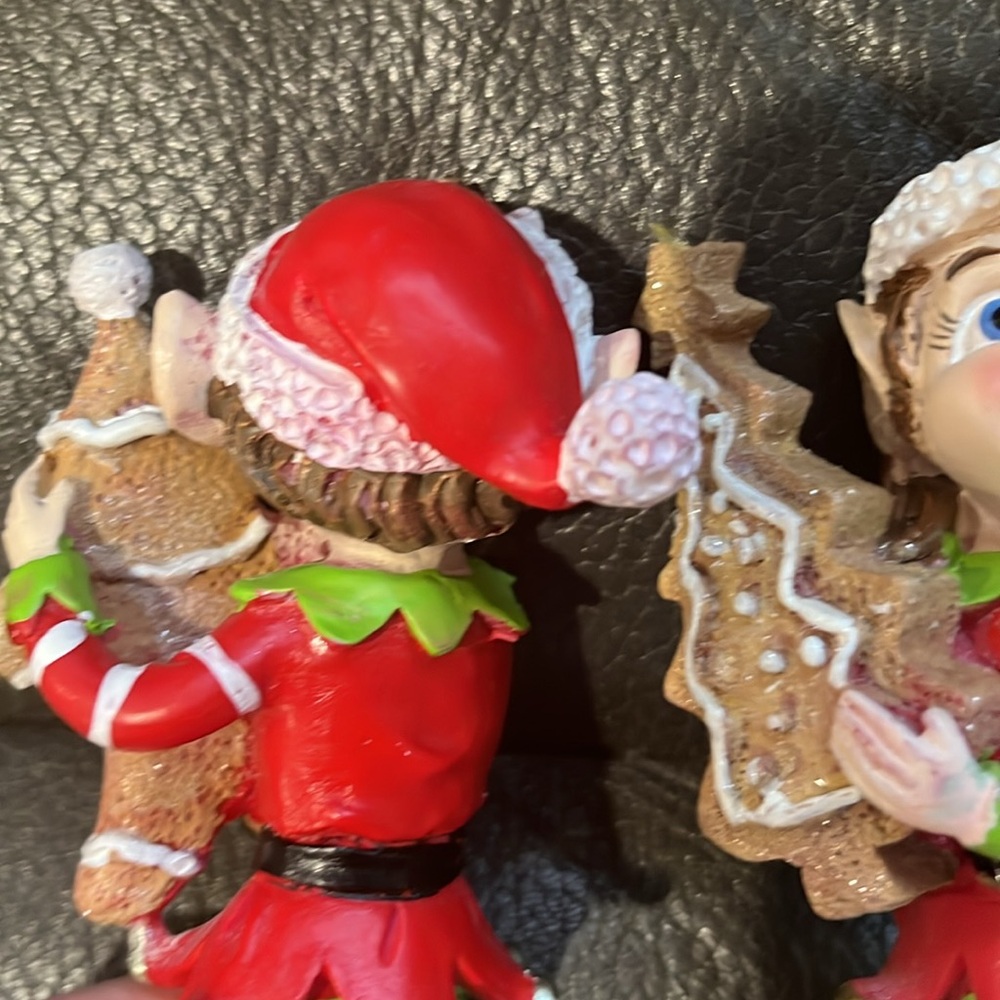 Valerie parr hill set of 2 elves with cookies - Picture 7 of 8
